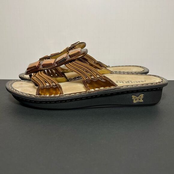 Womens ALEGRIA Pisa Bronze Patent Leather Embellished Sandals / Size 9 - EU 39 - Picture 3 of 8